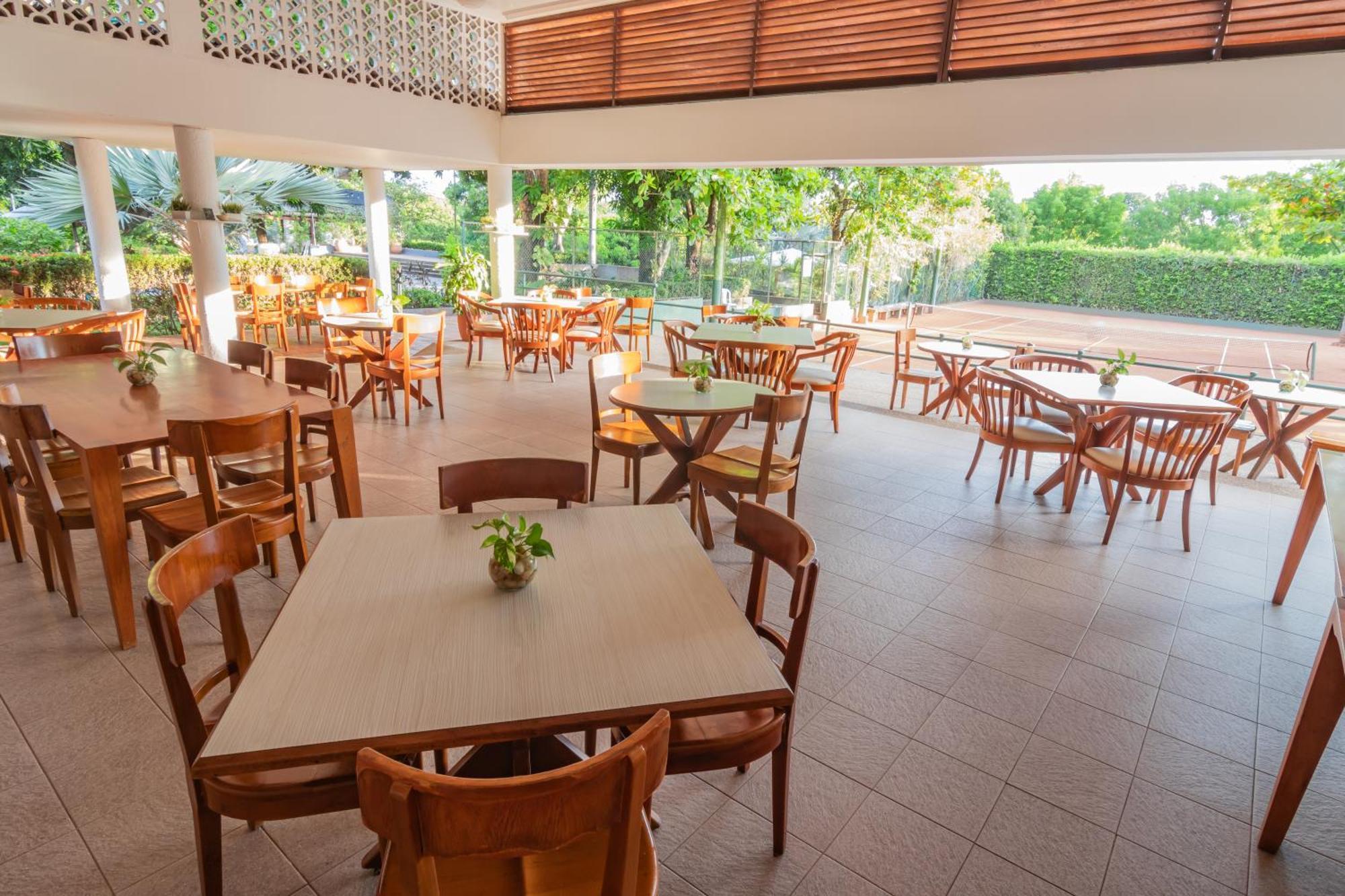 Ghl Hotel Club El Puente Girardot Exterior photo