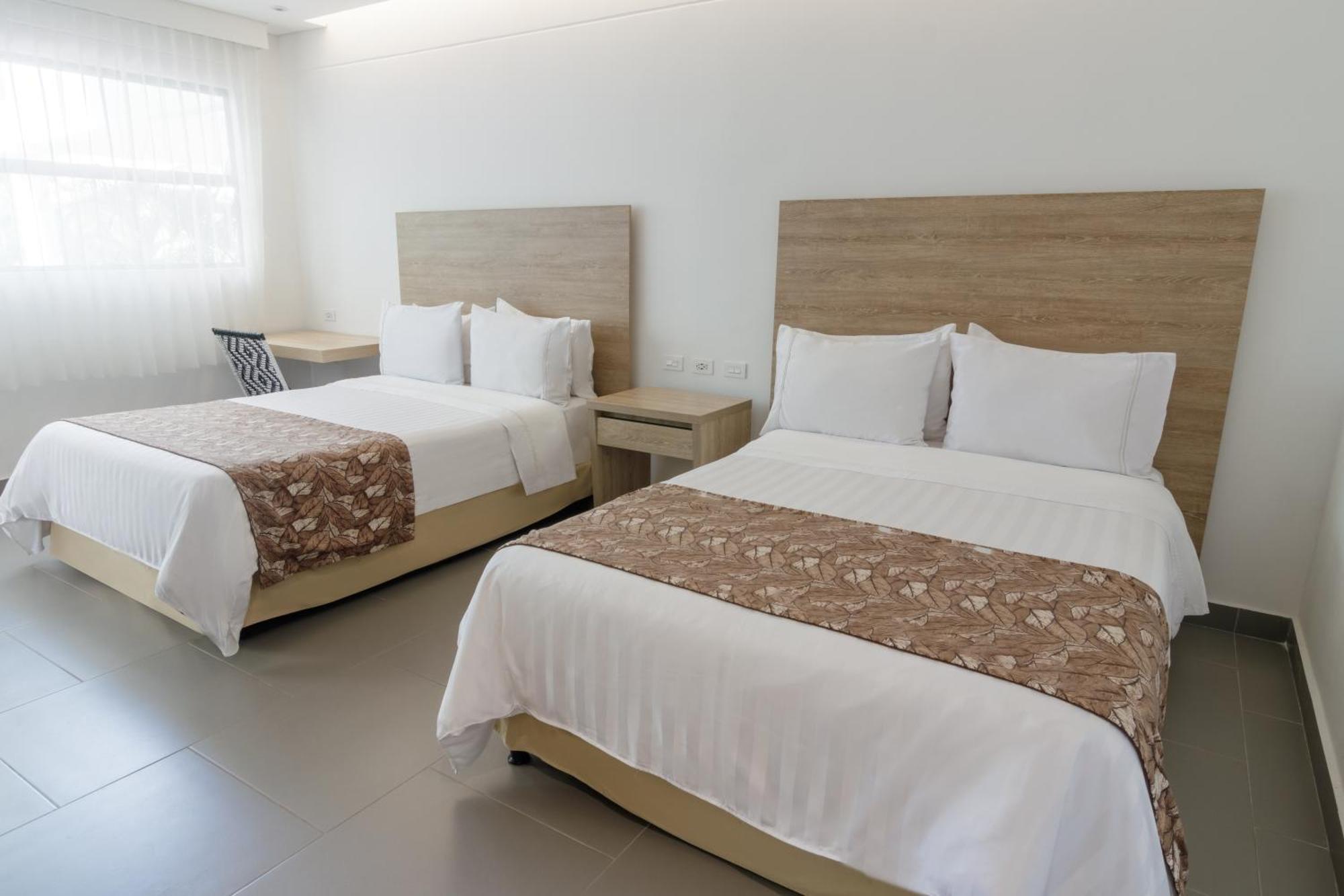 Ghl Hotel Club El Puente Girardot Exterior photo